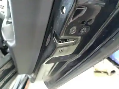 Peça sobressalente para automóvel em segunda mão fechadura da porta traseira direita por volvo v60 i (155) d2 referências oem iam 31349871