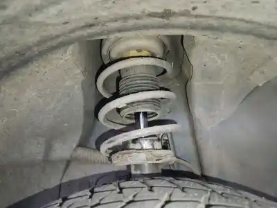 Pezzo di ricambio per auto di seconda mano Ammortizzatore Anteriore Destro per BMW 3 (E90) 320 I Riferimenti OEM IAM 31316786006  