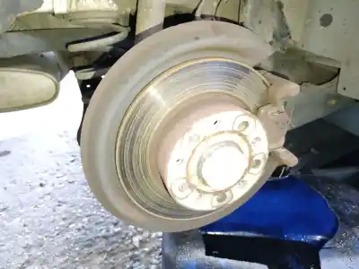 Second-hand car spare part rear right knuckle for seat leon (1p1) 1.6 tdi oem iam references 5q0598611