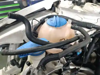 Second-hand car spare part coolant expansion tank for seat leon (1p1) 1.6 tdi oem iam references 1k0121407f