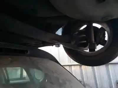 Recambio de automóvil de segunda mano de PUENTE TRASERO para AUDI A3 (8L) 1.9 TDI referencias OEM IAM   