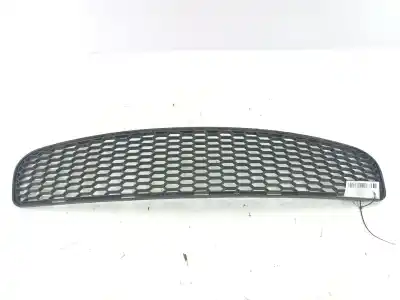 Peça sobressalente para automóvel em segunda mão Grelha De Pára Choques Frontal por BMW 1 (E87) 116 D Referências OEM IAM 51117131690  
