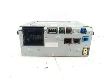 Peça sobressalente para automóvel em segunda mão Sistema De áudio / Rádio Cd por VOLVO V60 I (155) D2 Referências OEM IAM 31667135  