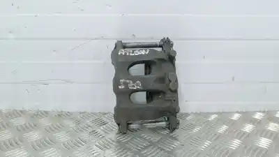 Pezzo di ricambio per auto di seconda mano pinza freno anteriore sinistra per nissan atleon 120 atleon 120 riferimenti oem iam 