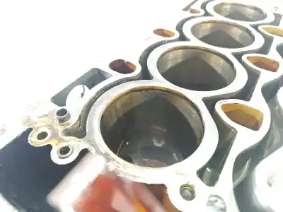 Pezzo di ricambio per auto di seconda mano bloccare per bmw 3 (e90) 320 i riferimenti oem iam n46b20b  11 11 7 536 184