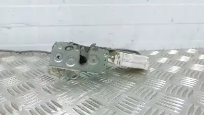 Pièce détachée automobile d'occasion SERRURE DE PORTE AVANT GAUCHE pour SCANIA SERIE P/G/R (L-CLASE) FSa 440 (6x4) Largo CR 19 L con Techo plano Références OEM IAM 1940920/1940919  