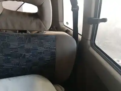 Piesă de schimb auto la mâna a doua CENTURÃ DE SIGURANTÃ SPATE STÂNGA pentru NISSAN TERRANO II (R20) 2.7 TD 4WD Referințe OEM IAM 888450X000  