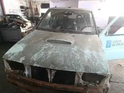 İkinci el araba yedek parçası kaporta için NISSAN TERRANO II (R20) 2.7 TD 4WD OEM IAM referansları 651007F030  