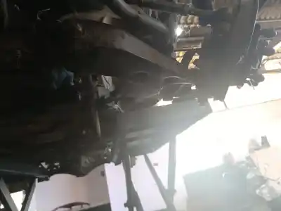 İkinci el araba yedek parçası ÖN SOL ALT SÜSPANSIYON KOLU için NISSAN TERRANO II (R20) 2.7 TD 4WD OEM IAM referansları 545027F000  