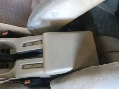 İkinci el araba yedek parçası ORTA KOLTUK için NISSAN TERRANO II (R20) 2.7 TD 4WD OEM IAM referansları   