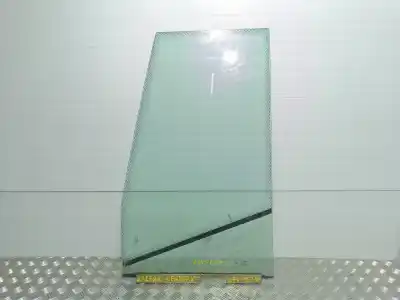 Recambio de automóvil de segunda mano de CRISTAL RETROVISOR IZQUIERDO para IVECO 395E.9.27 MIDIRIDER T-27 referencias OEM IAM   