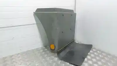 Pièce détachée automobile d'occasion passage de roue arriere droit pour nissan l 35 08 camion -caja références oem iam 