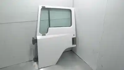 Peça sobressalente para automóvel em segunda mão PORTA DA FRENTE ESQUERDA por NISSAN L 35 08 CAMION -CAJA Referências OEM IAM   