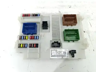 Peça sobressalente para automóvel em segunda mão caixa de fusíveis e relés por volvo v60 i (155) d2 referências oem iam 31412970