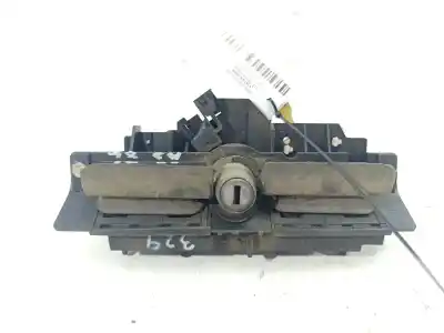 Pezzo di ricambio per auto di seconda mano MANIGLIA DEL CANCELLO per AUDI A3 (8L1) 1.9 TDI Riferimenti OEM IAM 8D9827565C  