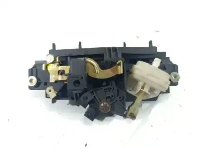 Pezzo di ricambio per auto di seconda mano maniglia del cancello per audi a3 (8l1) 1.9 tdi riferimenti oem iam 8d9827565c  