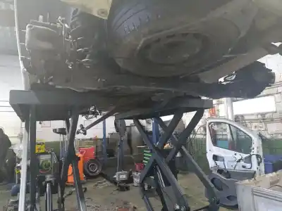 Gebrauchtes Autoersatzteil HINTERACHSE zum CITROEN BERLINGO MULTISPACE (B9) 1.6 HDI 90 OEM-IAM-Referenzen 5148T8  