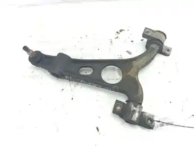 Peça sobressalente para automóvel em segunda mão BRAÇO DE SUSPENSÃO INFERIOR ESQUERDO DIANTEIRO por ALFA ROMEO 147 (190) 1.9 JTD Distinctive Referências OEM IAM 821043010  