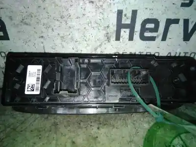Pièce détachée automobile d'occasion commande de lève vitre avant gauche pour renault megane iv berlina 5p 1.5 dci diesel fap energy références oem iam 254019945r  