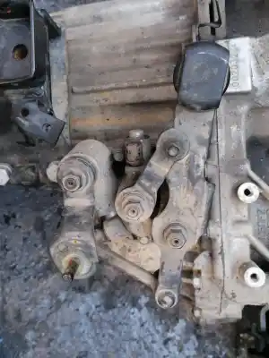 Pezzo di ricambio per auto di seconda mano riduttore per kia cee´d emotion riferimenti oem iam s828j0  002032