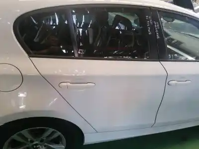 Peça sobressalente para automóvel em segunda mão porta do automóvel traseira direita por bmw serie 1 berlina (e81/e87) 118d referências oem iam 