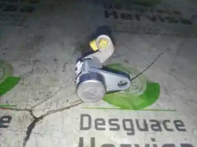 Second-hand car spare part left front door lock for kia carens 2.0 crdi ex monovolumen oem iam references 