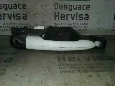 Peça sobressalente para automóvel em segunda mão puxador exterior dianteiro esquerdo por renault laguna iii expression referências oem iam 806070044r