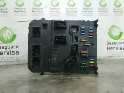 Pièce détachée automobile d'occasion BOÎTES À FUSIBLES pour PEUGEOT PARTNER (S2)  Références OEM IAM 9651474680  BSIE0100