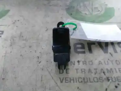 Peça sobressalente para automóvel em segunda mão botão / interruptor elevador vidro dianteiro direito por nissan note (e11e) tekna referências oem iam 25411ea00va
