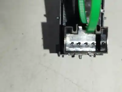 Автозапчастина б/у управління склами задніх правіх для seat ibiza v (kj1, kjg) 1.6 tdi посилання на oem iam 5g0959855p  1013035304s