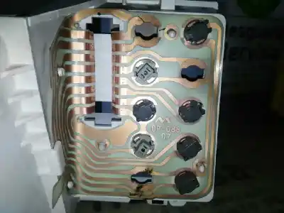Pièce détachée automobile d'occasion compteur de vitesse tableau de bord pour jeep cherokee (xj) 2.1 td références oem iam 56009053  