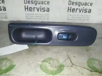 Peça sobressalente para automóvel em segunda mão botão / interruptor elevador vidro dianteiro direito por renault twingo (co6) 1.3 (c063/64) referências oem iam 7700832376