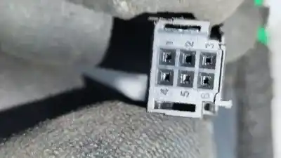 Pezzo di ricambio per auto di seconda mano retrovisore destro per citroen c3 picasso exclusive riferimenti oem iam 024676  