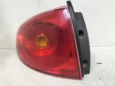 Peça sobressalente para automóvel em segunda mão farolim traseiro esquerdo por seat altea (5p1) 1.9 tdi referências oem iam 