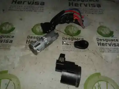 Second-hand car spare part IGNITION SWITCH for CITROEN SAXO  OEM IAM references 962850798B  73641802