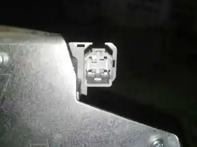 Tweedehands auto-onderdeel achterwissermotor voor nissan note 1.2 cat oem iam-referenties 8001  