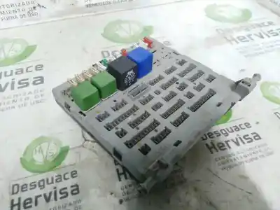 İkinci el araba yedek parçası RÖLE/SIGORTA KUTUSU için PEUGEOT 205 BERLINA  OEM IAM referansları   