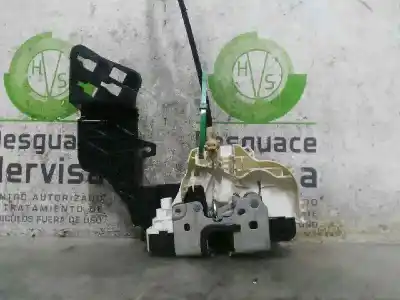 Second-hand car spare part left front door lock for dodge avenger se oem iam references p04589421ae