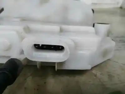 Second-hand car spare part front right door lock for citroen c2 (jm_) 1.4 oem iam references   