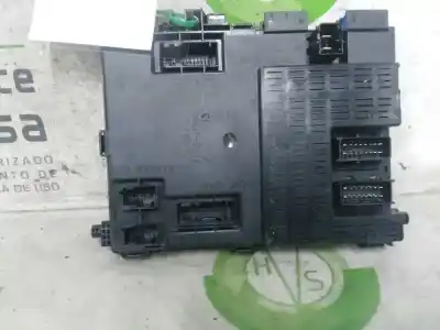 Pièce détachée automobile d'occasion boîtes à fusibles pour citroen xsara berlina 1.9 diesel références oem iam 9646022680  73004612