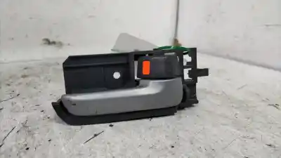 Peça sobressalente para automóvel em segunda mão puxador interior traseiro direito por nissan pixo (uao) 1.0 referências oem iam 8311075j0