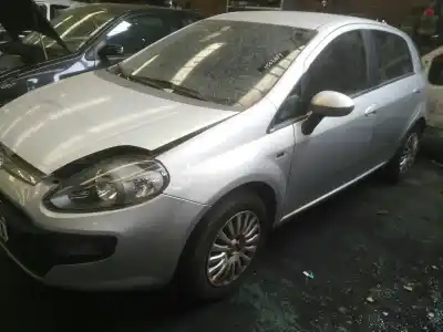 Автозапчастина б/у ПЕРЕДНЕ ЛІВЕ КРИЛО для FIAT PUNTO (EVO) (199)  Посилання на OEM IAM   