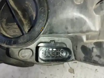 Автозапчасти б/у правая фара за ford c-max 1.6 ecoboost cat ссылки oem iam am5113d154af 89089352 89502240