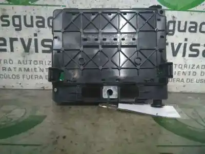 Second-hand car spare part fuse box unit for peugeot partner (s2) 1.9 diesel oem iam references 964349898000 bsmb2 t118470002e