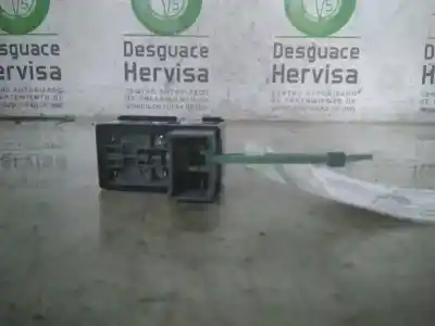 Peça sobressalente para automóvel em segunda mão botão / interruptor elevador vidro traseiro direito por chevrolet lacetti cdx referências oem iam 