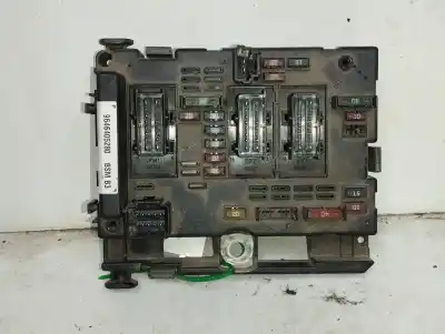 Pièce détachée automobile d'occasion boîtes à fusibles pour peugeot 206 cc cc références oem iam 9646405280
