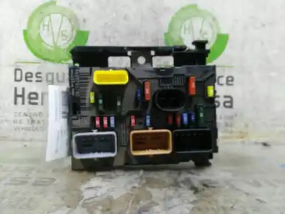 Pezzo di ricambio per auto di seconda mano SCATOLA RELÈ/FUSIBILI per CITROEN C3  Riferimenti OEM IAM 9659741780  