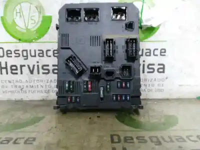 Pièce détachée automobile d'occasion boîtes à fusibles pour peugeot 206 cc cc références oem iam 9646777380