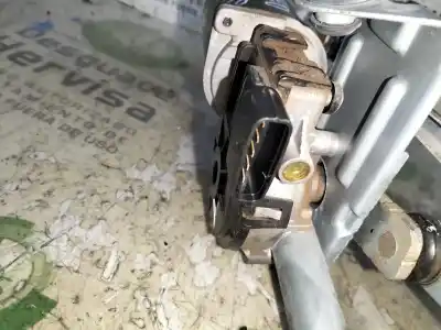 Second-hand car spare part front windshield wiper motor for kia ceed 1.6 crdi cat oem iam references   