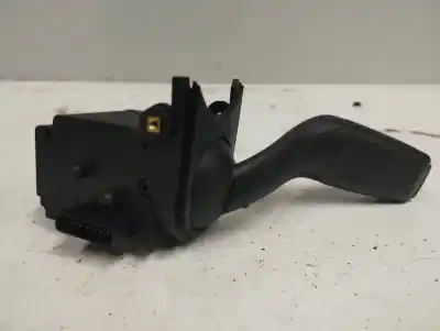 Автозапчасти б/у многофункциональное управление за audi q7 (4l) 3.0 v6 24v tdi ссылки oem iam 4e0953521  